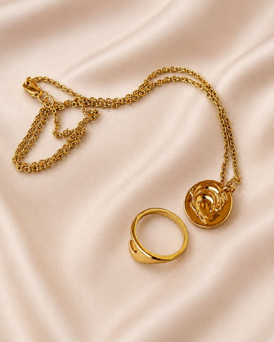 Summer Set: ring and necklace on silk
